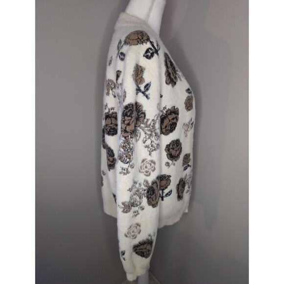 Cyrus cozy warm neutral floral button cardigan med - Picture 4 of 7